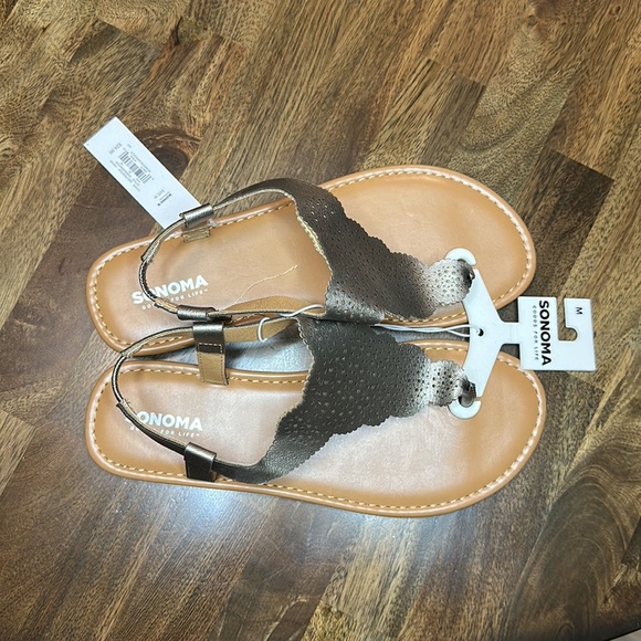 🆕 NWT WOMEN’S SONOMA THONG SANDALS SIZE M 7-8 - Picture 4 of 8